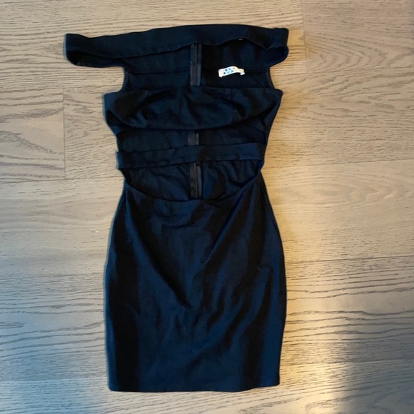Dresses & Skirts - Black cut out dress